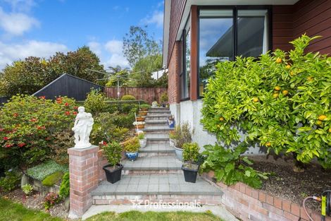 Photo of property in 64 Ebdentown Street, Ebdentown, Upper Hutt, 5018