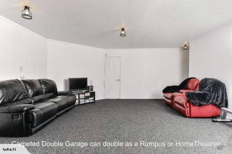 Photo of property in 10 Unsworth Drive, Unsworth Heights, Auckland, 0632