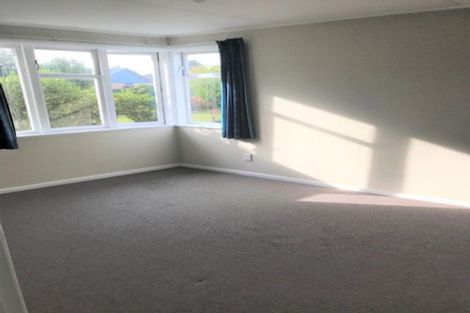 Photo of property in 90 Holland Road, Fairfield, Hamilton, 3214