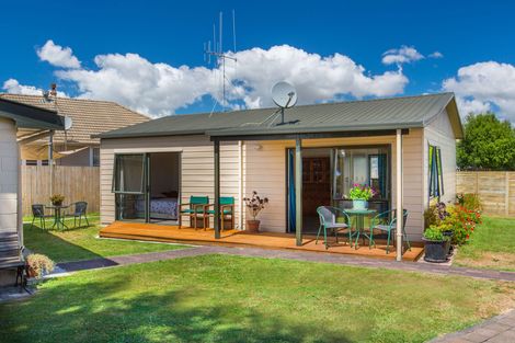 Photo of property in 2 Willis Street, Bader, Hamilton, 3206