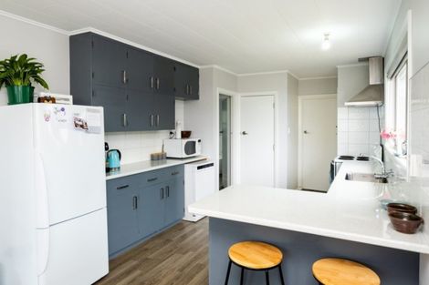 Photo of property in 6 Wynyard Crescent, Tamatea, Napier, 4112