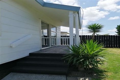 Photo of property in 4/38 Barneys Farm Road, Clendon Park, Auckland, 2103