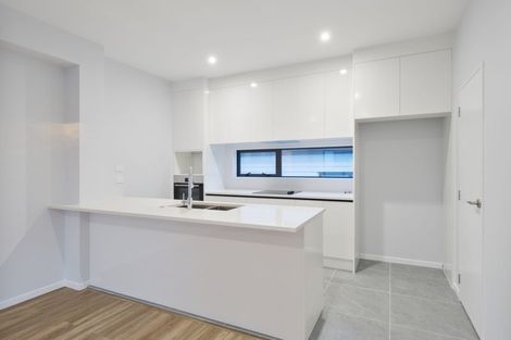 Photo of property in 14f Geordie Street, Henderson, Auckland, 0612