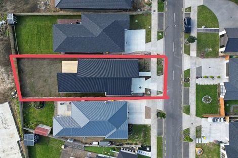 Photo of property in 19 Opouatu Avenue, Glenbrook, Waiuku, 2681