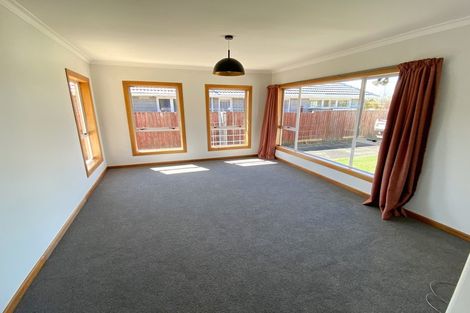 Photo of property in 29 Tenby Place, Avondale, Christchurch, 8061