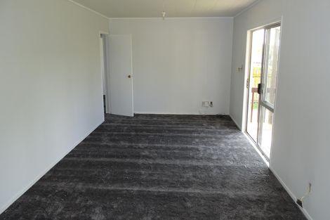 Photo of property in 9 Caserta Place, Clover Park, Auckland, 2023