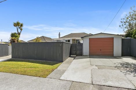 Photo of property in 15 Wright Street, Wainuiomata, Lower Hutt, 5014