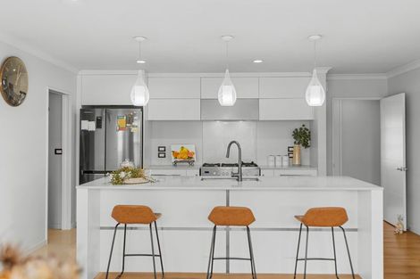 Photo of property in 8 Constance Place, Aidanfield, Christchurch, 8025