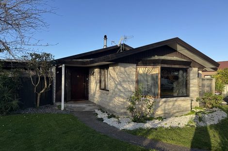 Photo of property in 1216 Louie Street, Parkvale, Hastings, 4122