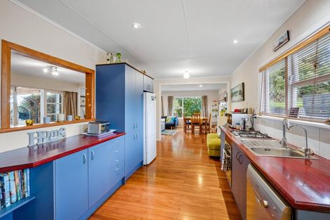 Photo of property in 44 Oranga Street, Marfell, New Plymouth, 4310