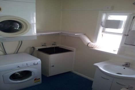 Photo of property in 3/117 Austin Street, Mount Victoria, Wellington, 6011