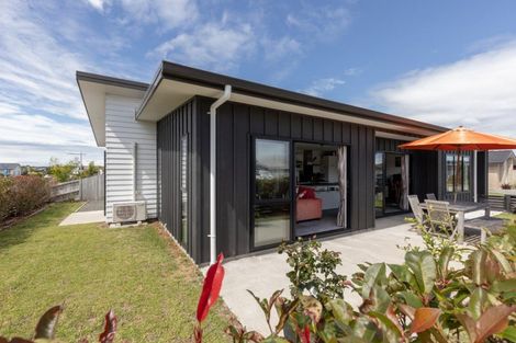 Photo of property in 56 Kuru Place, Papamoa, 3118