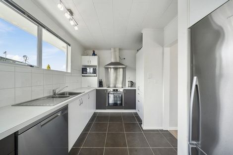 Photo of property in 55 Eatwell Avenue, Paraparaumu Beach, Paraparaumu, 5032