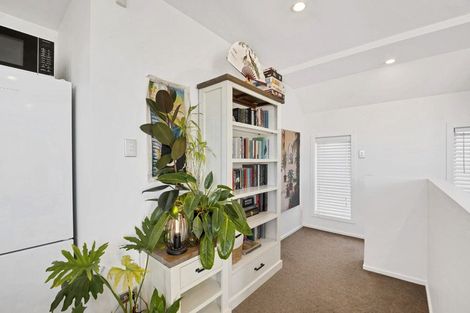 Photo of property in 2/9 Cameron Street, Sydenham, Christchurch, 8023