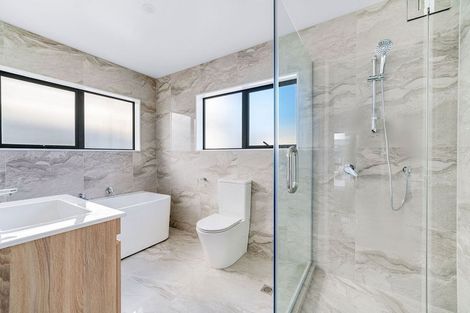 Photo of property in 53f Evans Road, Glen Eden, Auckland, 0602