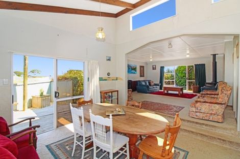 Photo of property in 5 Pungarehu Road, Pungarehu, Opunake, 4685