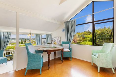 Photo of property in 2/9 Calliope Road, Devonport, Auckland, 0624