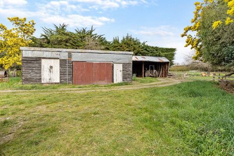 Photo of property in 102 Levels Plain Road, Levels, Timaru, 7975