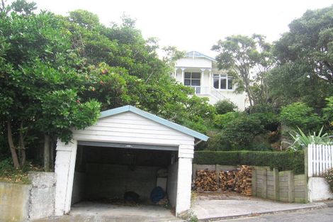 Photo of property in 35 Coolidge Street, Brooklyn, Wellington, 6021