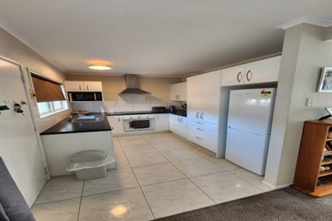 Photo of property in 2/500 Devonport Road, Tauranga South, Tauranga, 3112