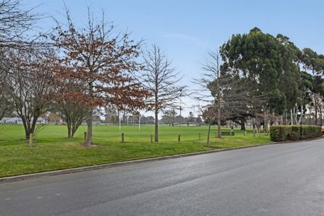 Photo of property in 27 Skyedale Drive, Harewood, Christchurch, 8051