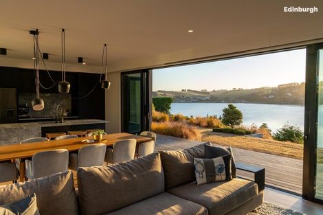 Photo of property in 1371 Taieri Mouth Road, Taieri Mouth, 9091