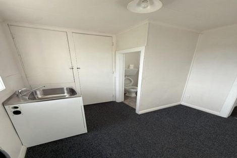 Photo of property in 210 Oxford Street, South Dunedin, Dunedin, 9012