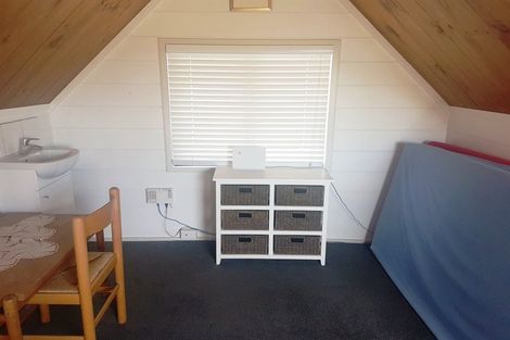 Photo of property in 1/14 Garadice Road, Rothesay Bay, Auckland, 0630