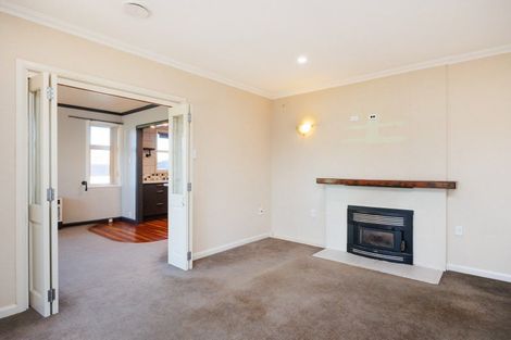 Photo of property in 392 Ruahine Street, Terrace End, Palmerston North, 4410