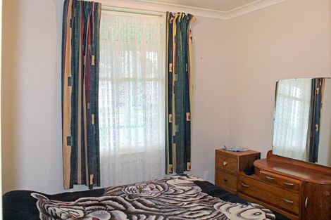 Photo of property in 3 Otanga Street, Dannevirke, 4930