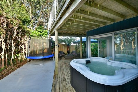 Photo of property in 52a Everard Avenue, Army Bay, Whangaparaoa, 0930
