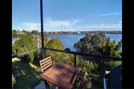 Photo of property in 2/198 Hurstmere Road, Takapuna, Auckland, 0622