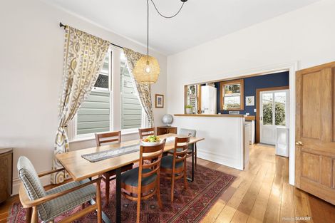 Photo of property in 7 Burwah Street, Berhampore, Wellington, 6023