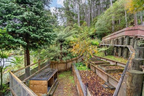 Photo of property in 32 Elmslie Road, Pinehaven, Upper Hutt, 5019