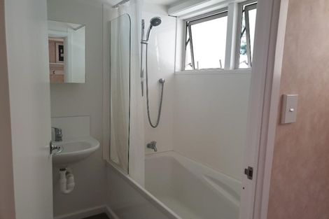 Photo of property in 31/125 Grant Road, Thorndon, Wellington, 6011