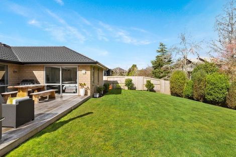 Photo of property in 61 Hamon Place, Pukehangi, Rotorua, 3015