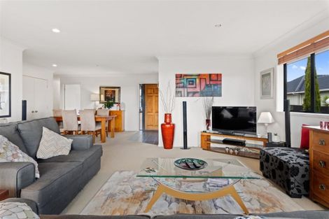 Photo of property in 24a Mcleod Road, Henderson, Auckland, 0612