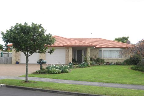 Photo of property in 18 Flora Place, Wattle Downs, Auckland, 2103