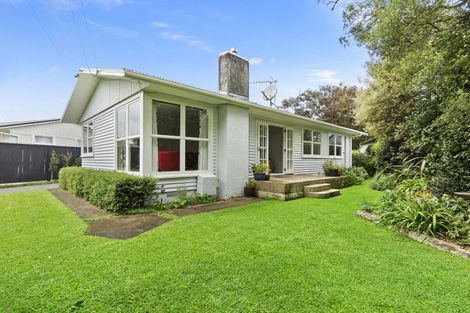 Photo of property in 16 Sheridan Street, Silverdale, Hamilton, 3216