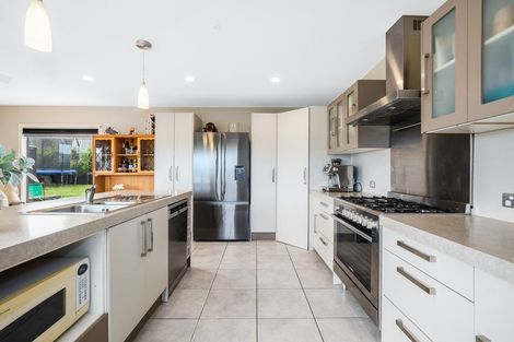 Photo of property in 11 Nelson Avenue, Aotea, Porirua, 5024