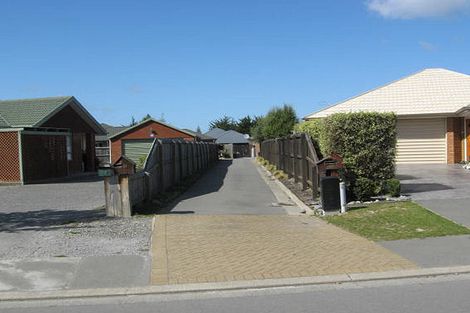 Photo of property in 31 Durrell Way, Rolleston, 7614