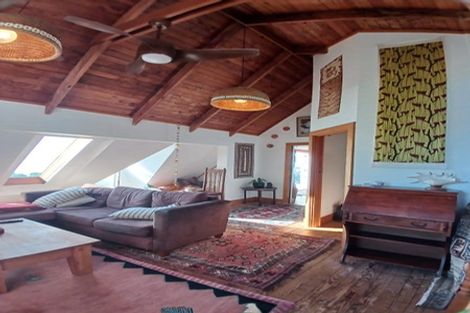 Photo of property in 102 Beach Road, Onerahi, Whangarei, 0110