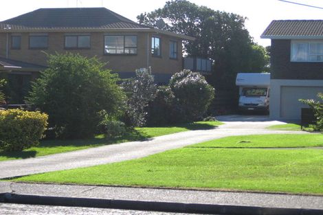 Photo of property in 21b Riverside Road, Orewa, 0931