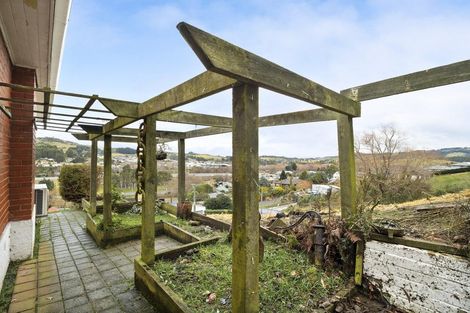 Photo of property in 44 Waldron Crescent, Green Island, Dunedin, 9018