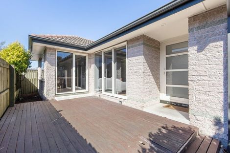 Photo of property in 1/33 Trafford Street, Harewood, Christchurch, 8051