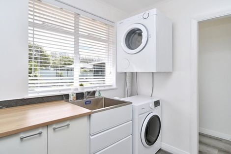 Photo of property in 7 Barclay Place, Burwood, Christchurch, 8061