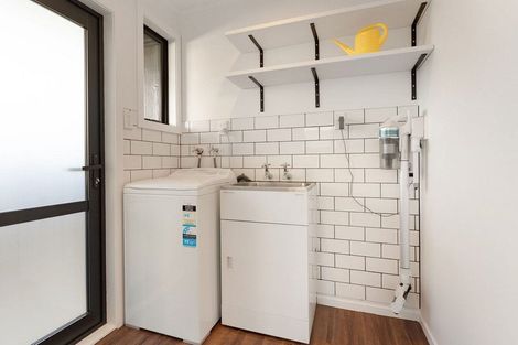 Photo of property in 2/419 Maunganui Road, Mount Maunganui, 3116