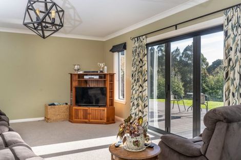 Photo of property in 218 Masterton Stronvar Road, Te Ore Ore, Masterton, 5890