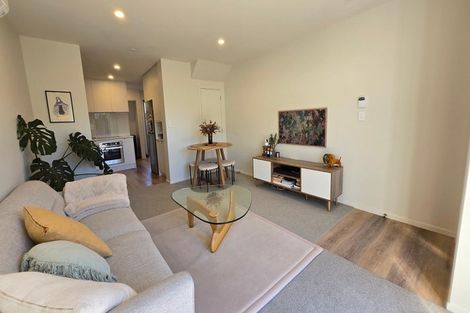 Photo of property in 5 Mcgrath Way, Taita, Lower Hutt, 5011