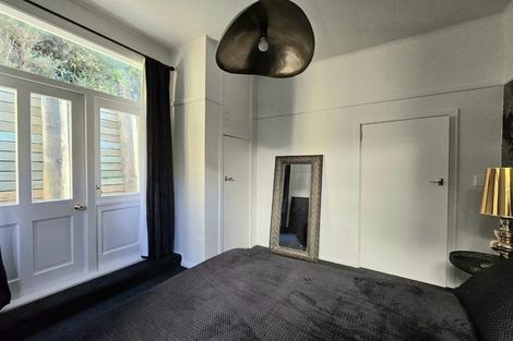 Photo of property in 35 Patanga Crescent, Thorndon, Wellington, 6011